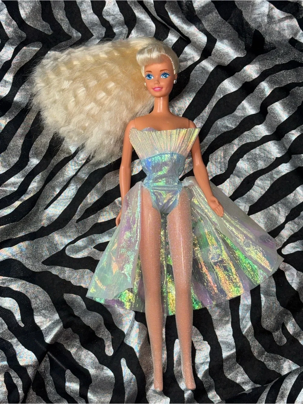 Vintage 1994 Bubble Angel Barbie Doll + Bonus Era Dresses & Shoes Lot